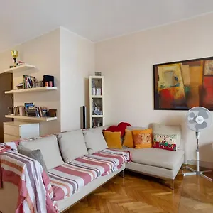  Apartamento Appartamento Cadolini - Duomo In 20 Min - Quiteness And Garden